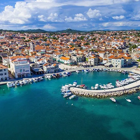 Two-bedroom In * וודיצה