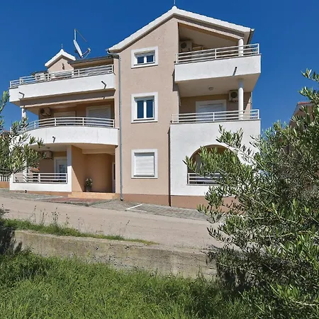 Apartment Lovely In With Wifi *